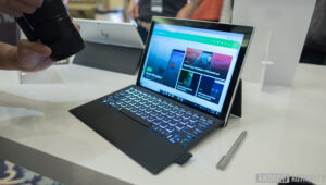 Google Chrome Arm port in works for Snapdragon laptops