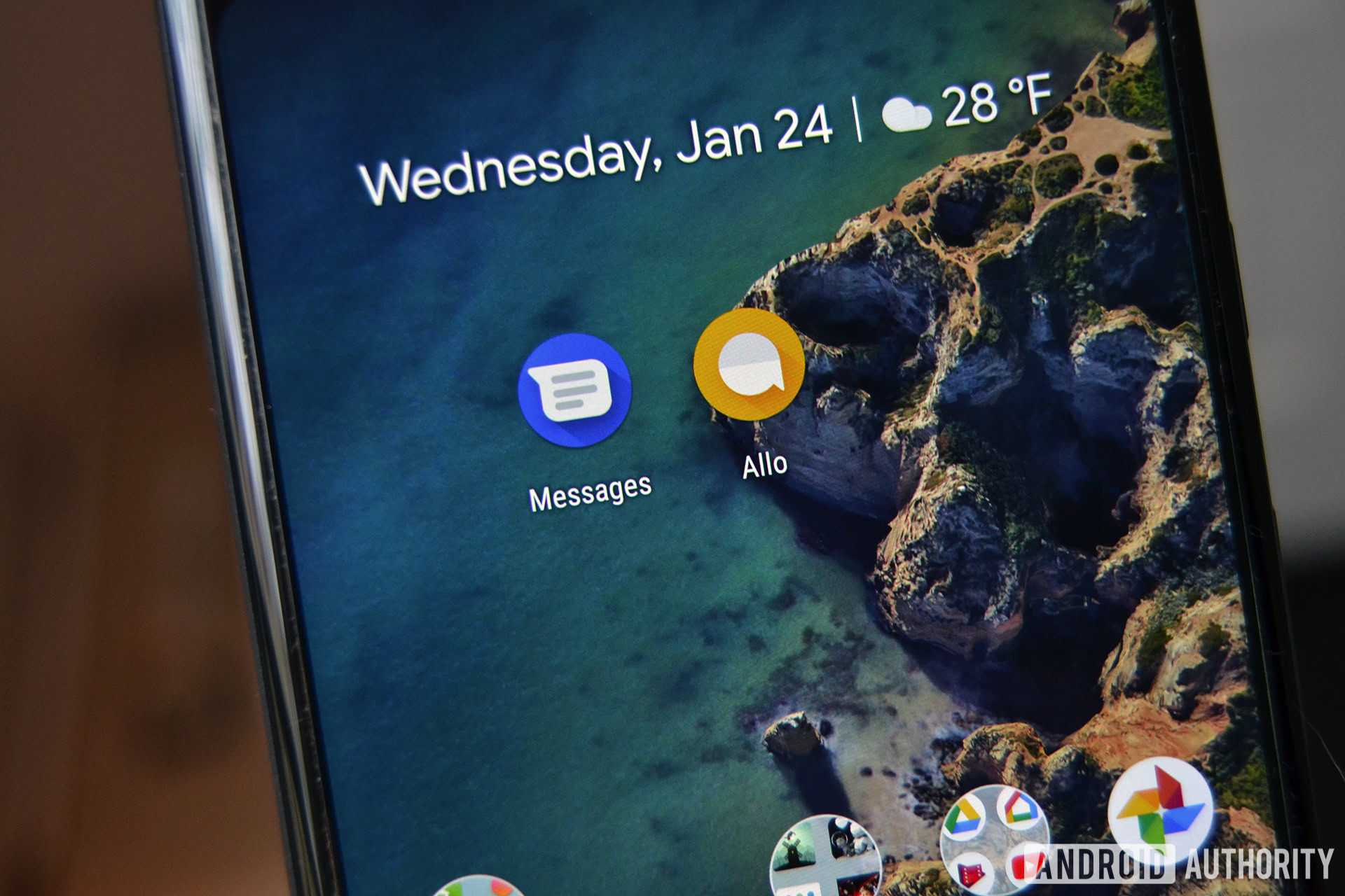 Android Messages and Google Allo icons on a smartphone.