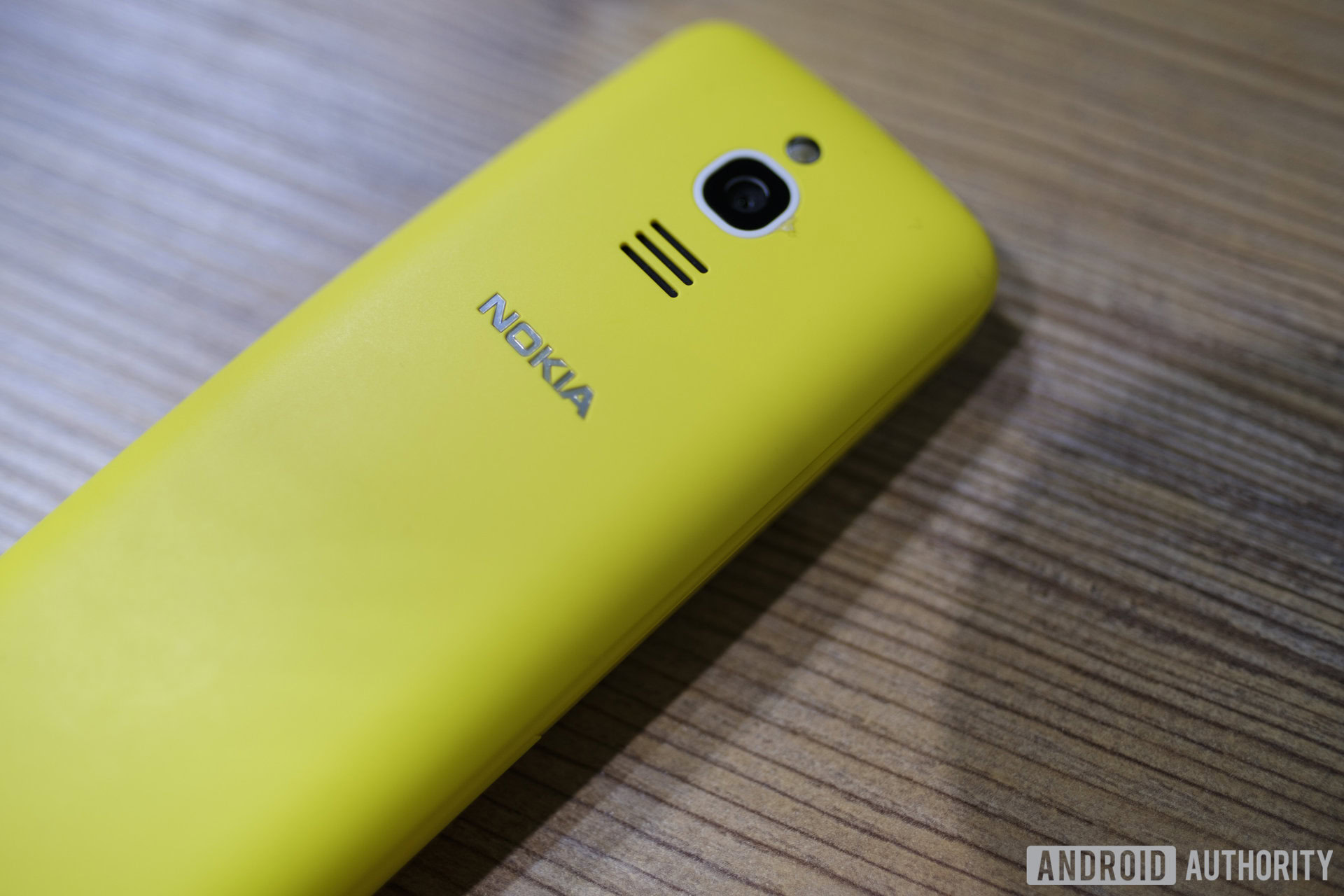 Nokia 8110 could get WhatsApp, so it might actually be usable in 2018