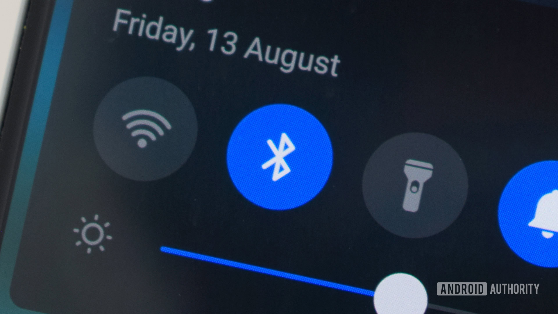 Bluetooth icon toggles on smartphone settings menu