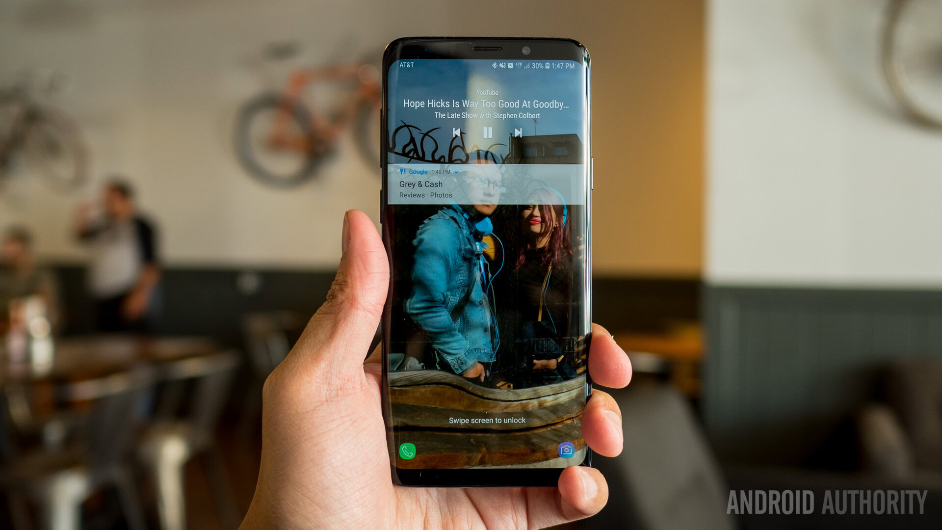 The lockscreen on the Samsung Galaxy S9 Plus.