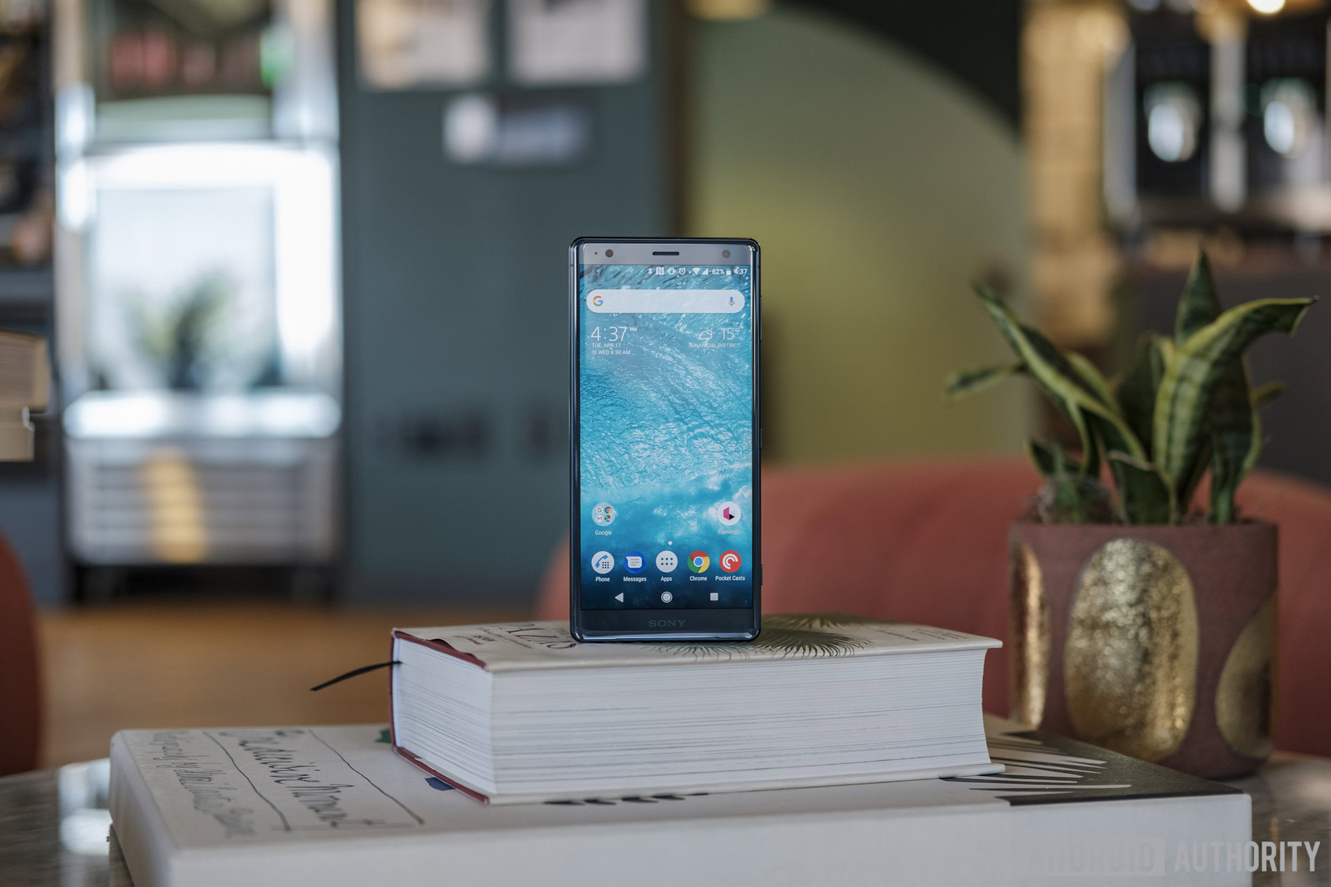 Sony Xperia XZ2 notchless front screen