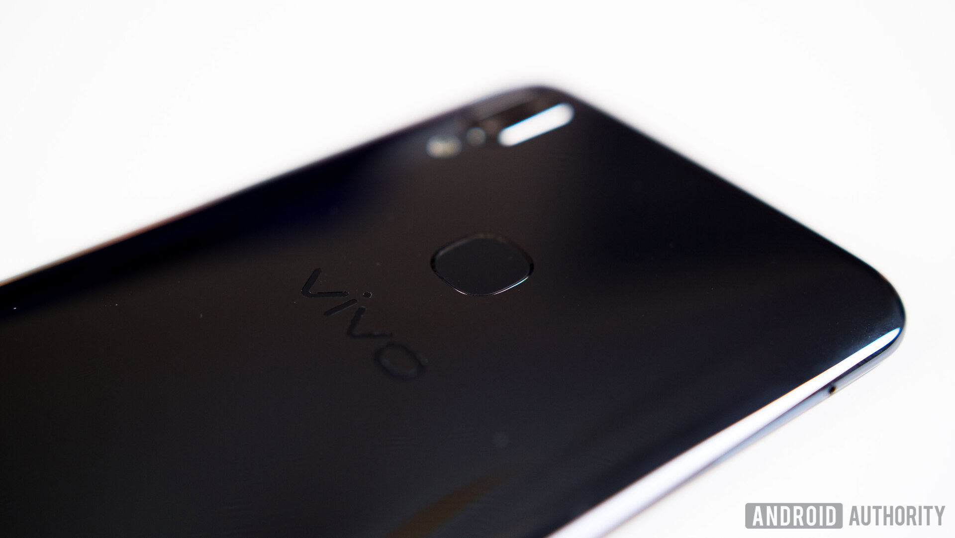 vivo V9 back side design