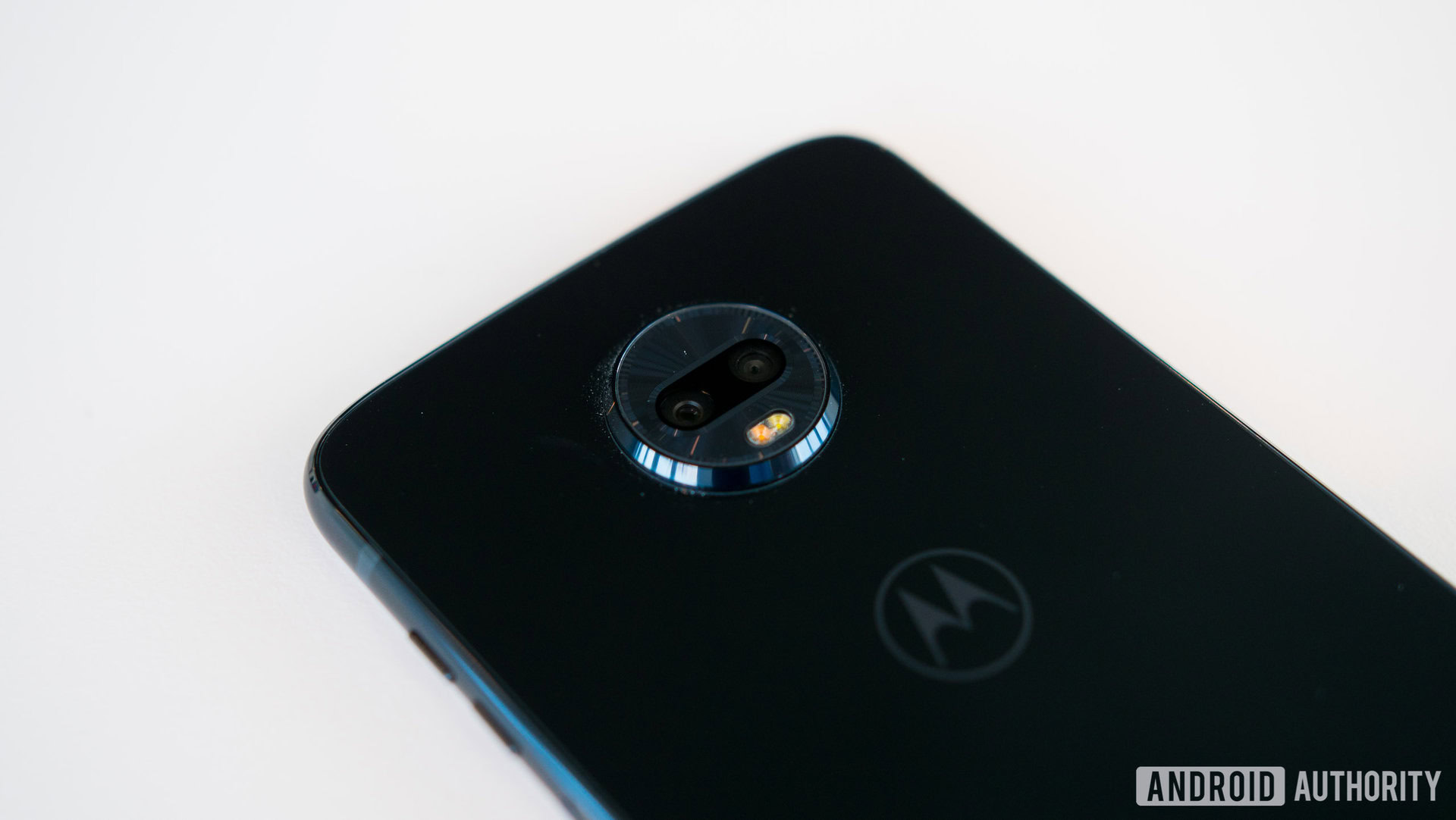 Moto Z3 Play