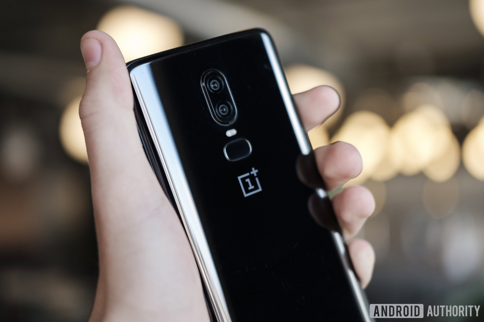 Nieuwjaar Nieuwjaar Het is de bedoeling dat OnePlus 6 cases: Here are the best options in 2021 - Android Authority