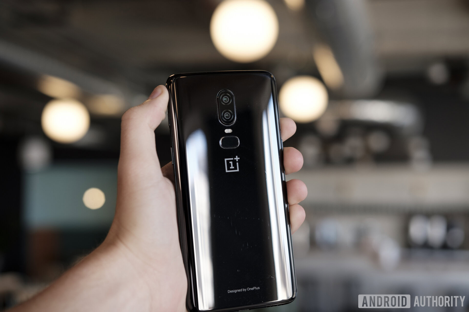 OnePlus 6 rear camera bevel edges fingerprint scanner