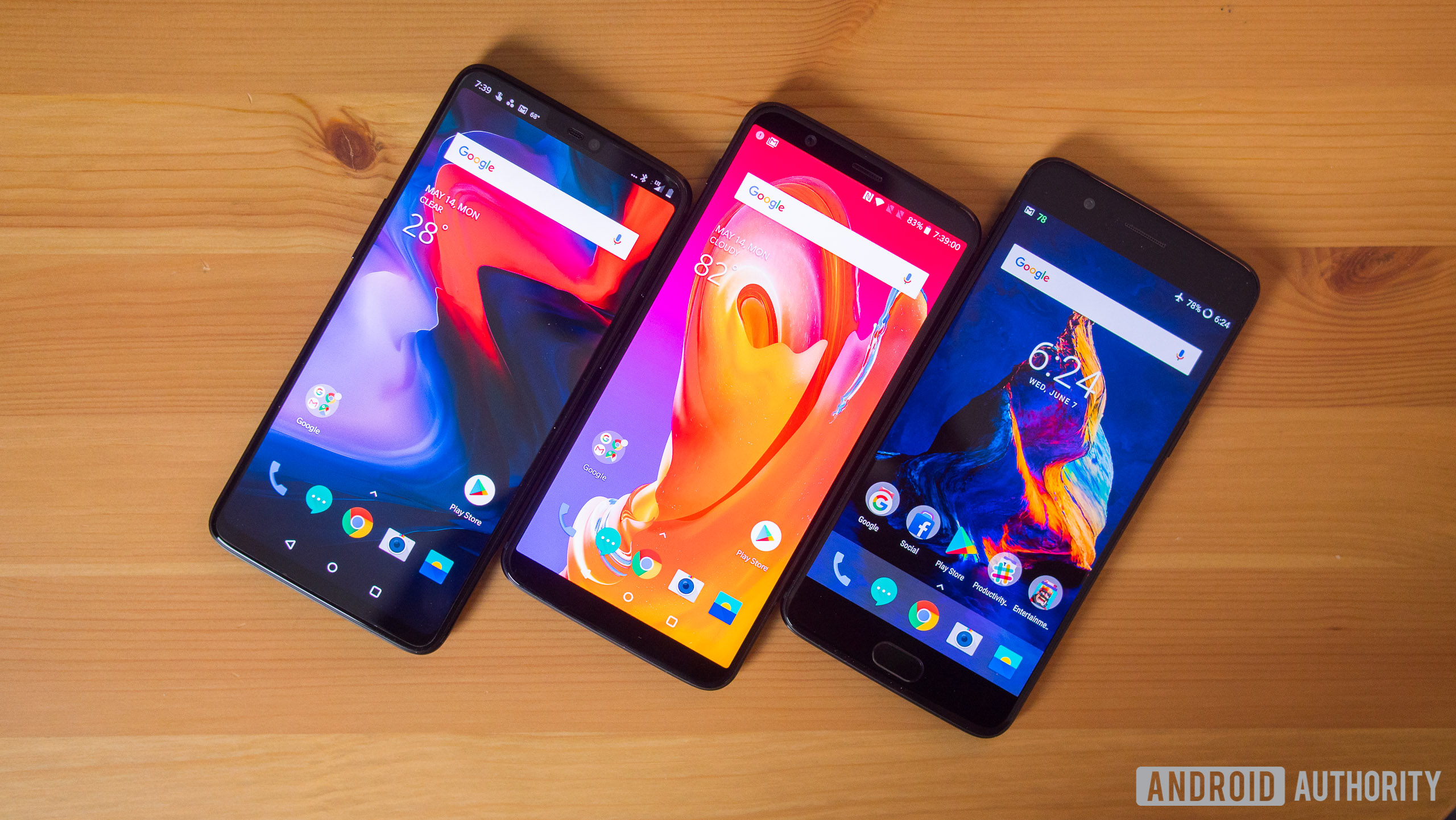 OnePlus 6 review home screen different models
