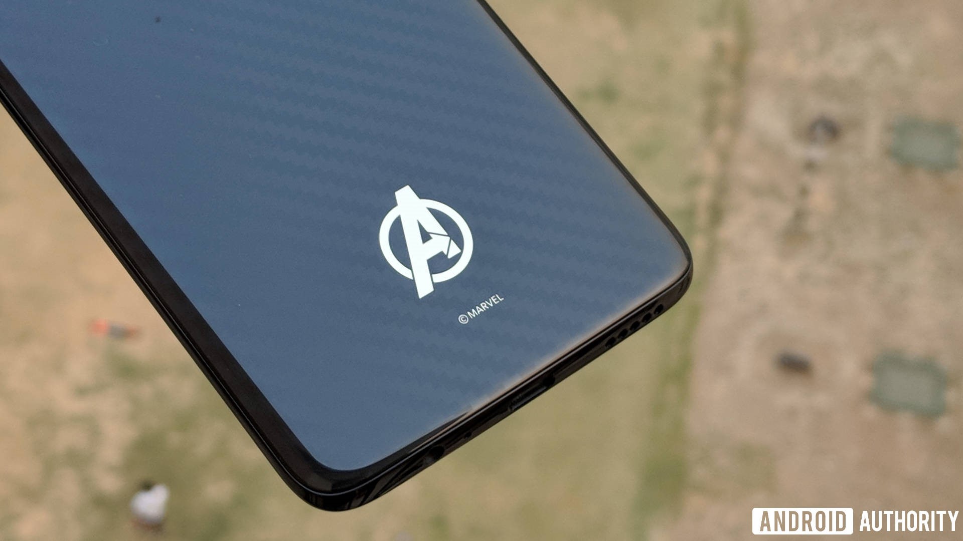 OnePlus 6 Marvel Avengers Limited Edition