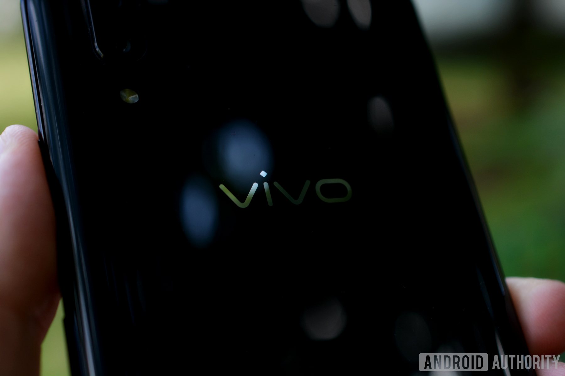 Vivo x21 review back