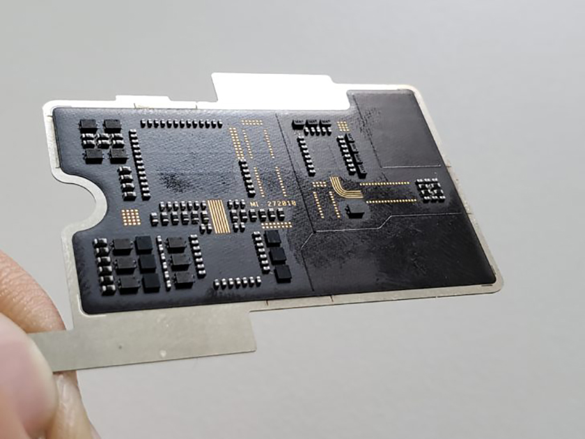 An image of the fake circuit board under the transparent back of the Xiaomi Mi 8 Explorer Edition.
