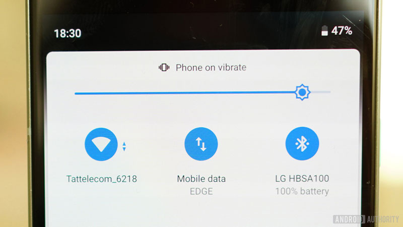Android 9 Pie review Quick Settings Wi-Fi, Bluetooth, Cellular, Vibrate