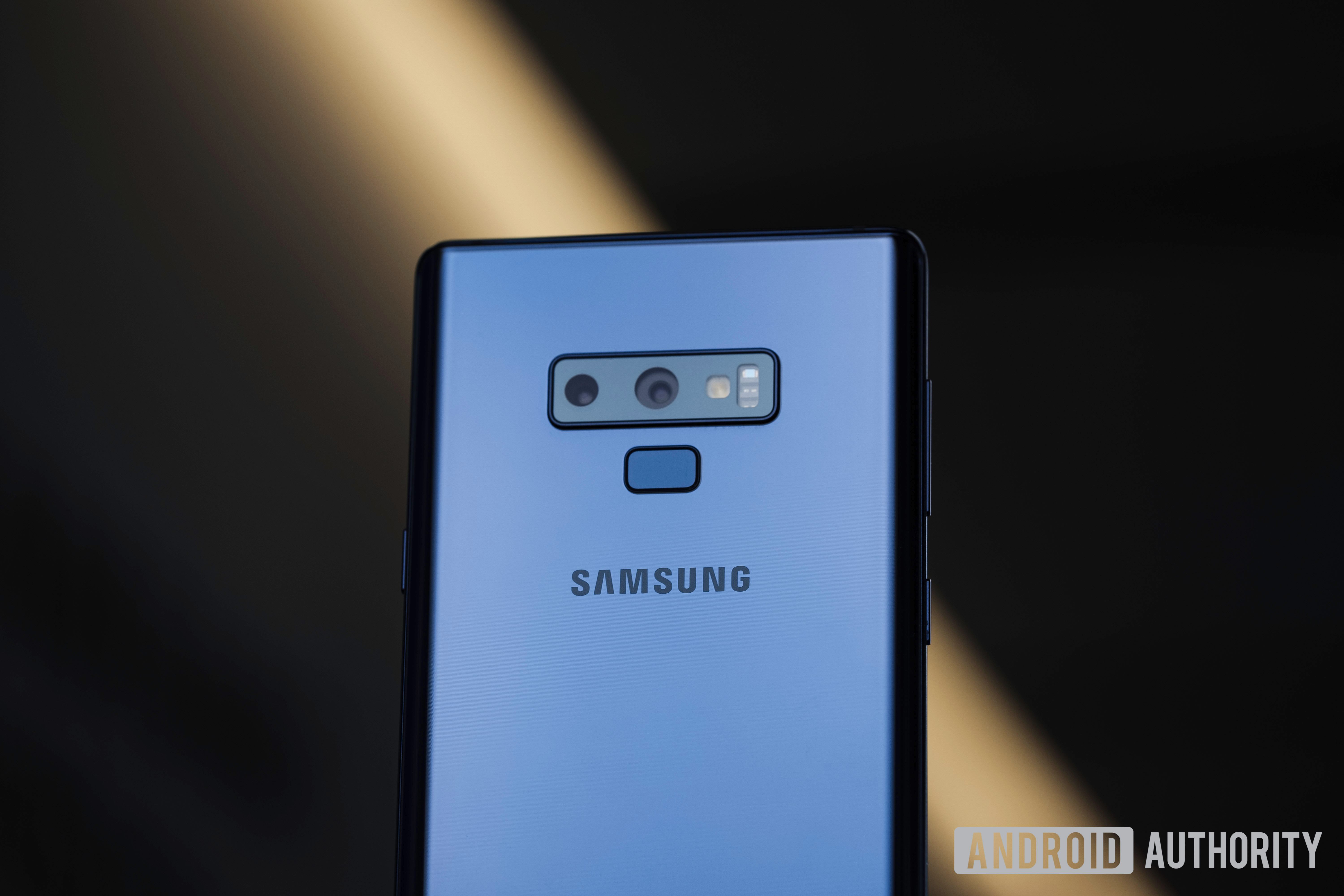 It's claimed that the Galaxy Note 10 will get an extra aperture option compared to the Galaxy Note 9.