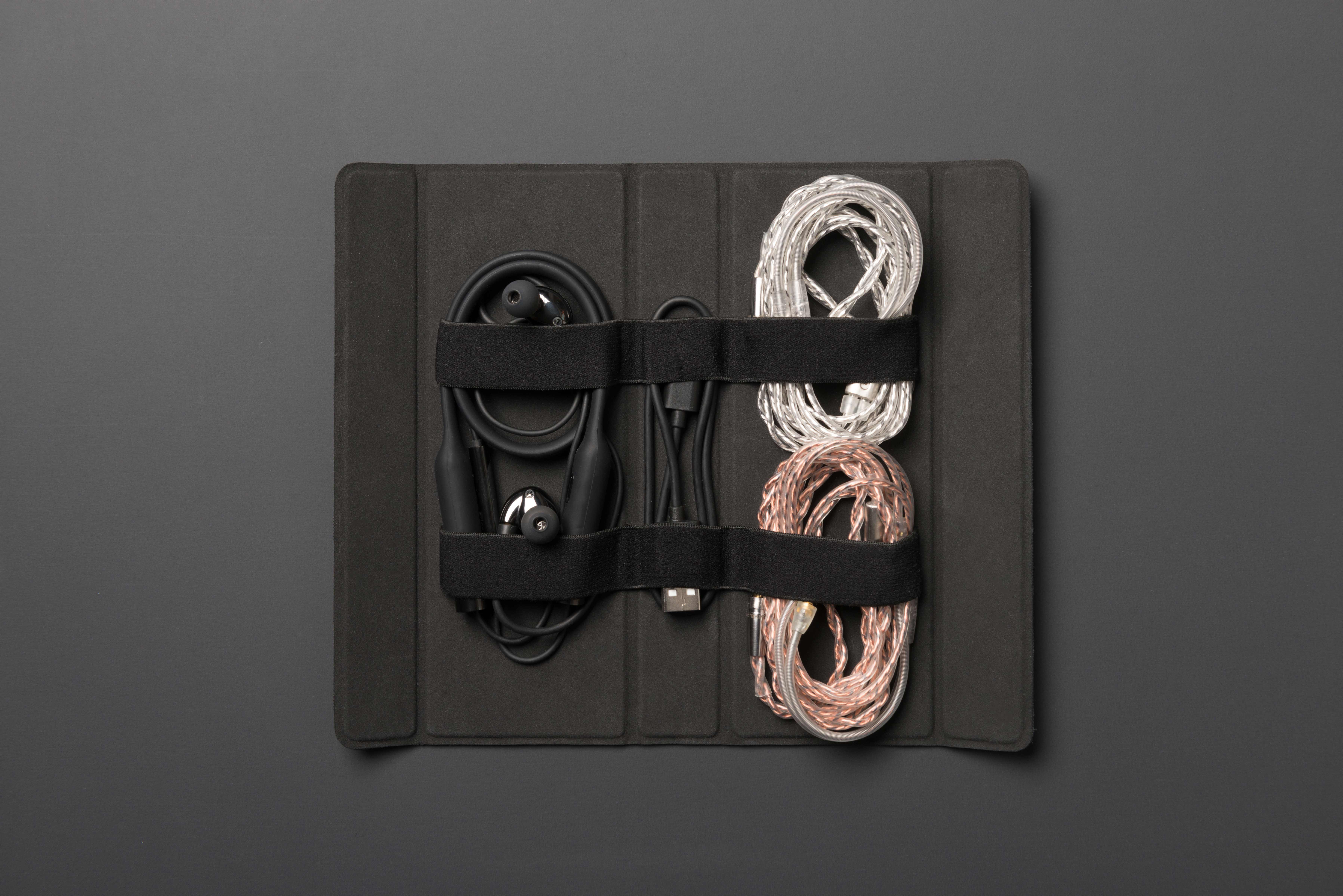 CL2 Planar: the headphones laid out with accessories in case.