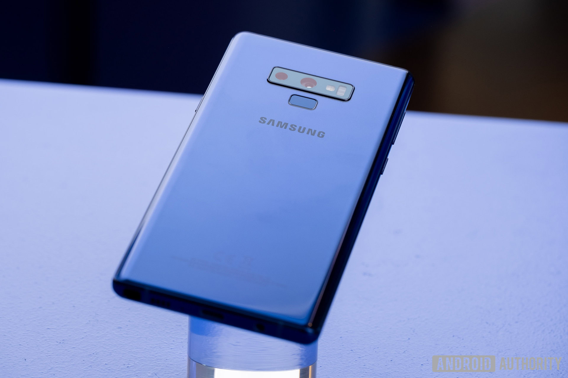 samsung galaxy note 9 blue back side