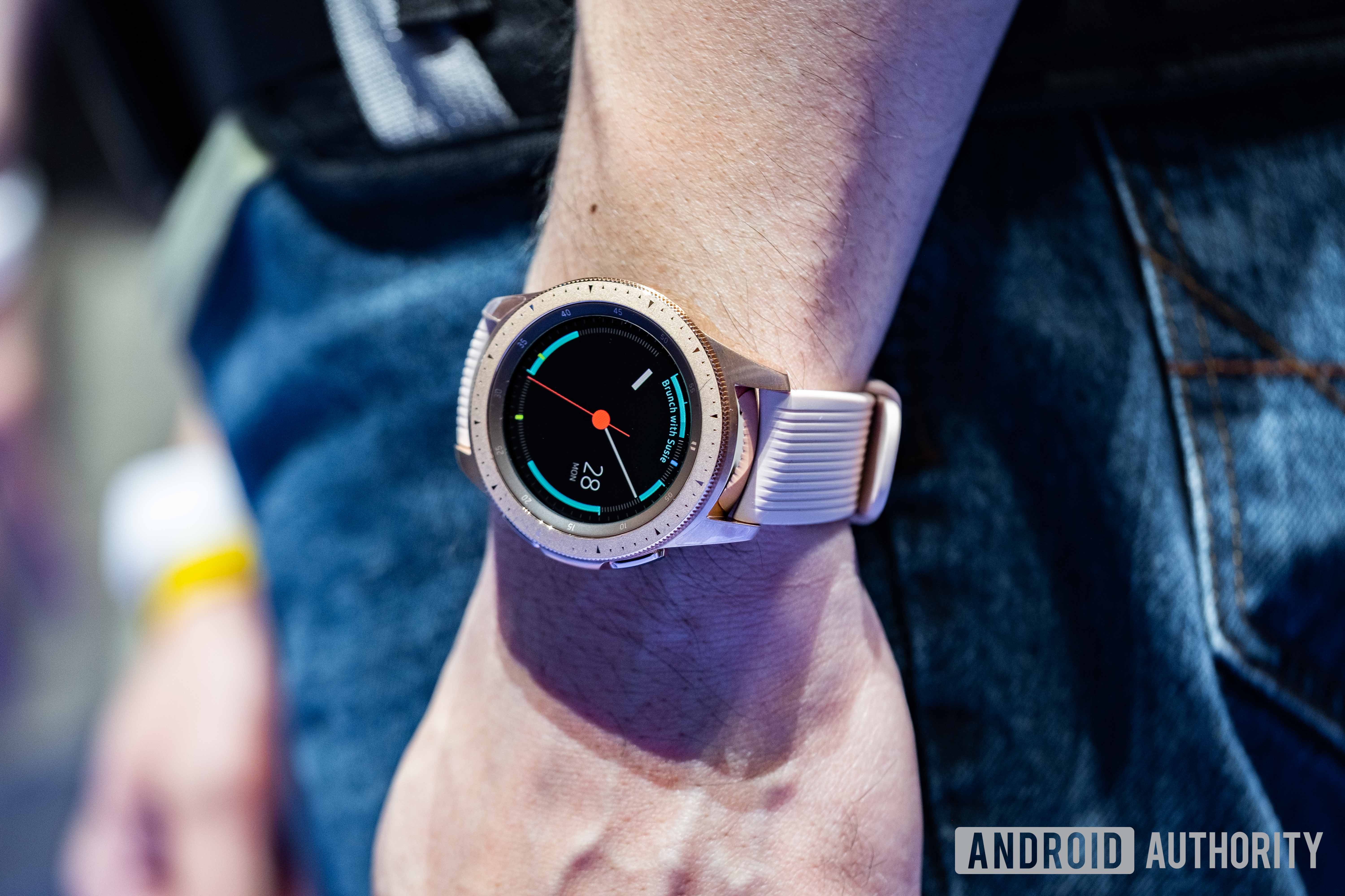 Samsung Galaxy Watch 3 leaks in 41mm Bronze color - Android Authority