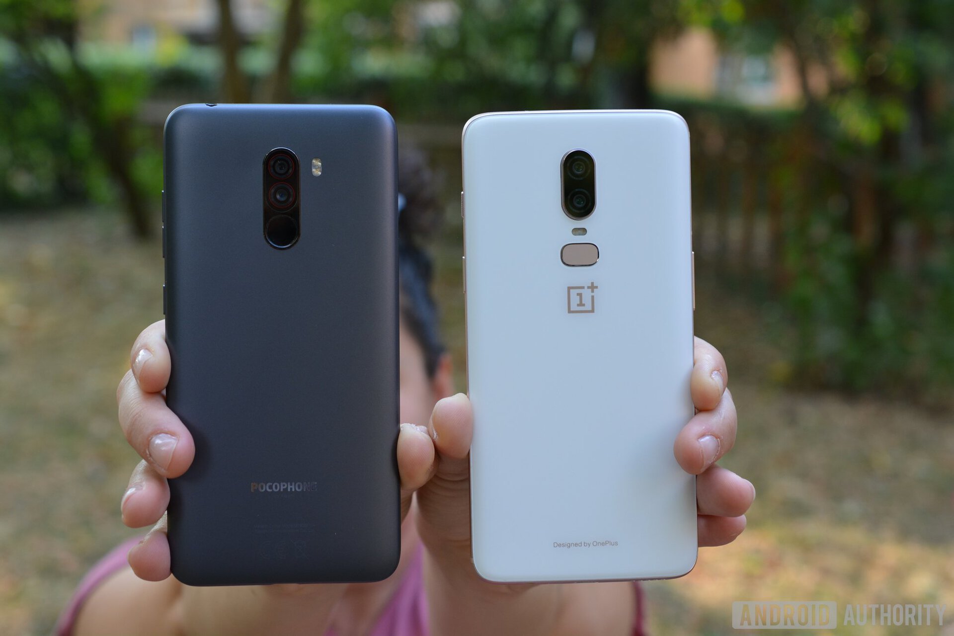 Pocophone F1 vs OnePlus 6.