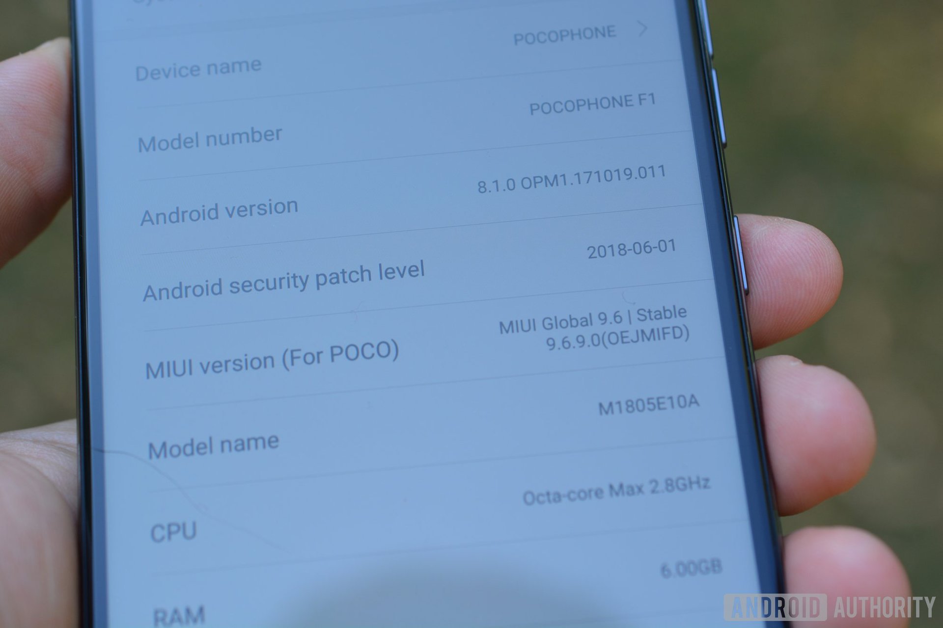 Pocophone F1 system information displayed