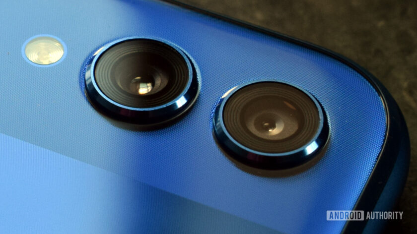 Android Q brings Dynamic Depth Format, enabling third party depth edits