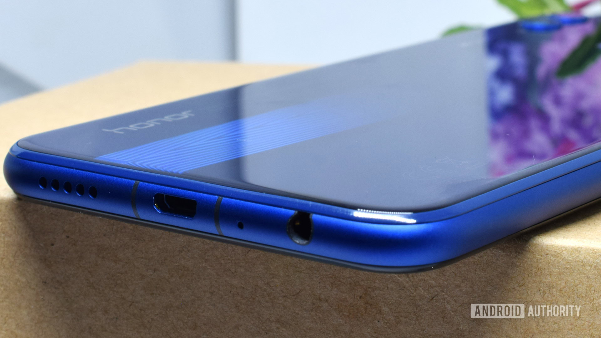 Honor 8x экран. Honor x8 камера. Honor синий. Honor x8 Backside. Honor кирпич.