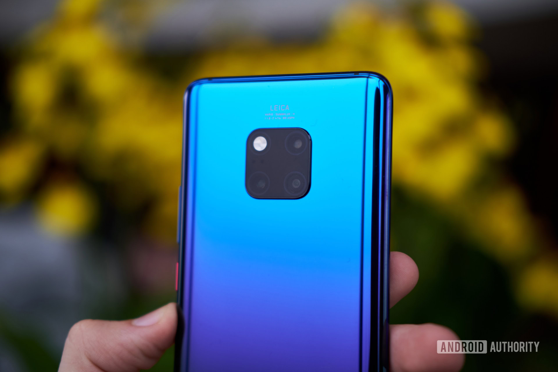 HUAWEI Mate 20 and Mate 20 Pro