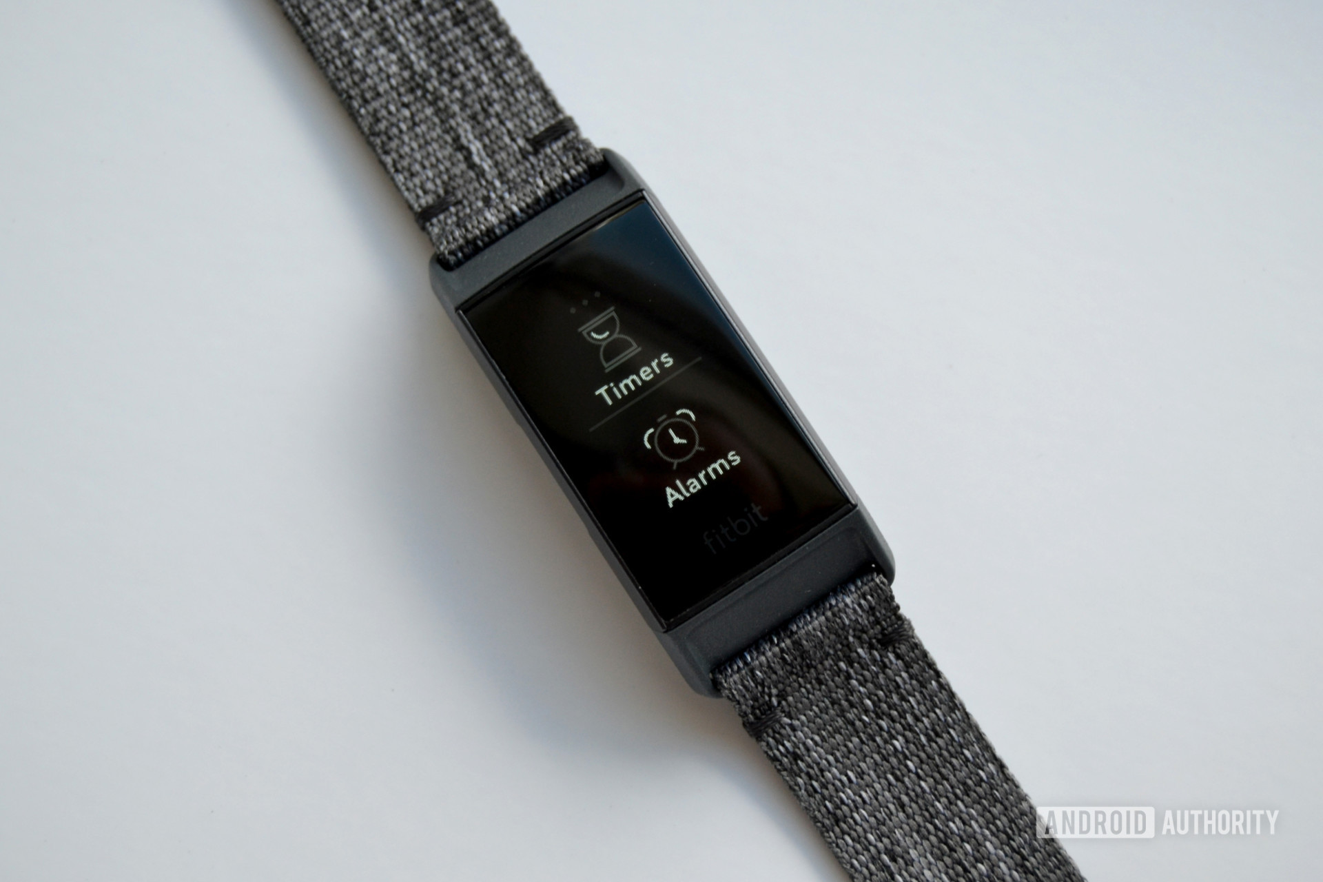 fitbit charge 3 review timers alarms apps