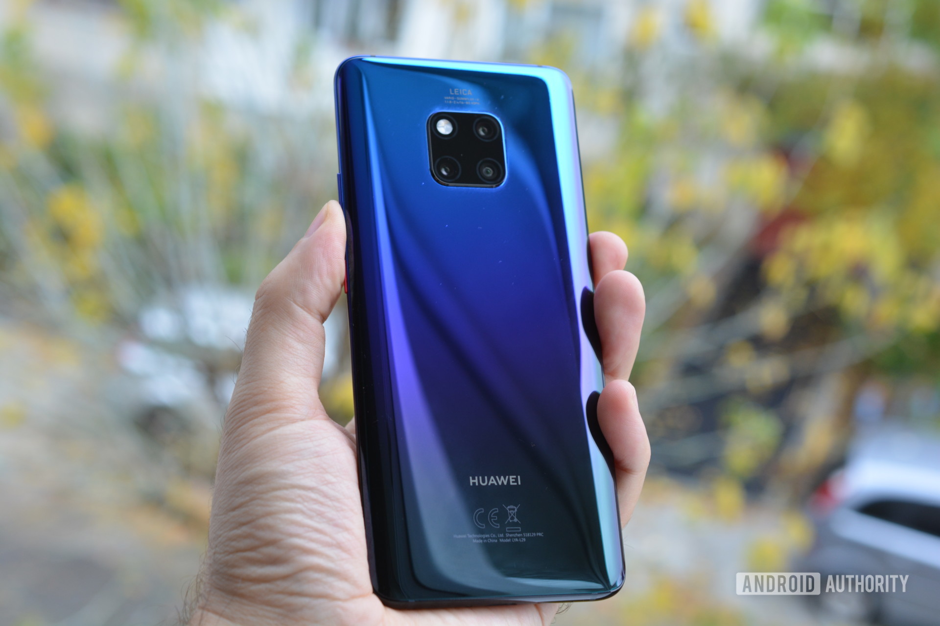 Kalmerend Magazijn vers HUAWEI Mate 20 Pro launched in India: Triple camera, beautiful design, and  high-end specs - Android Authority