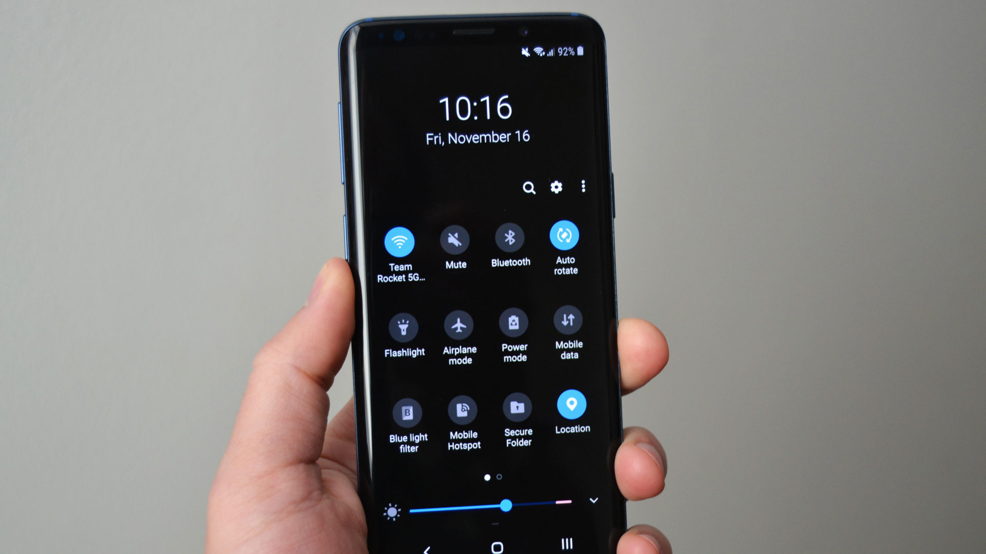 samsung galaxy s9 one ui review night mode quick settings