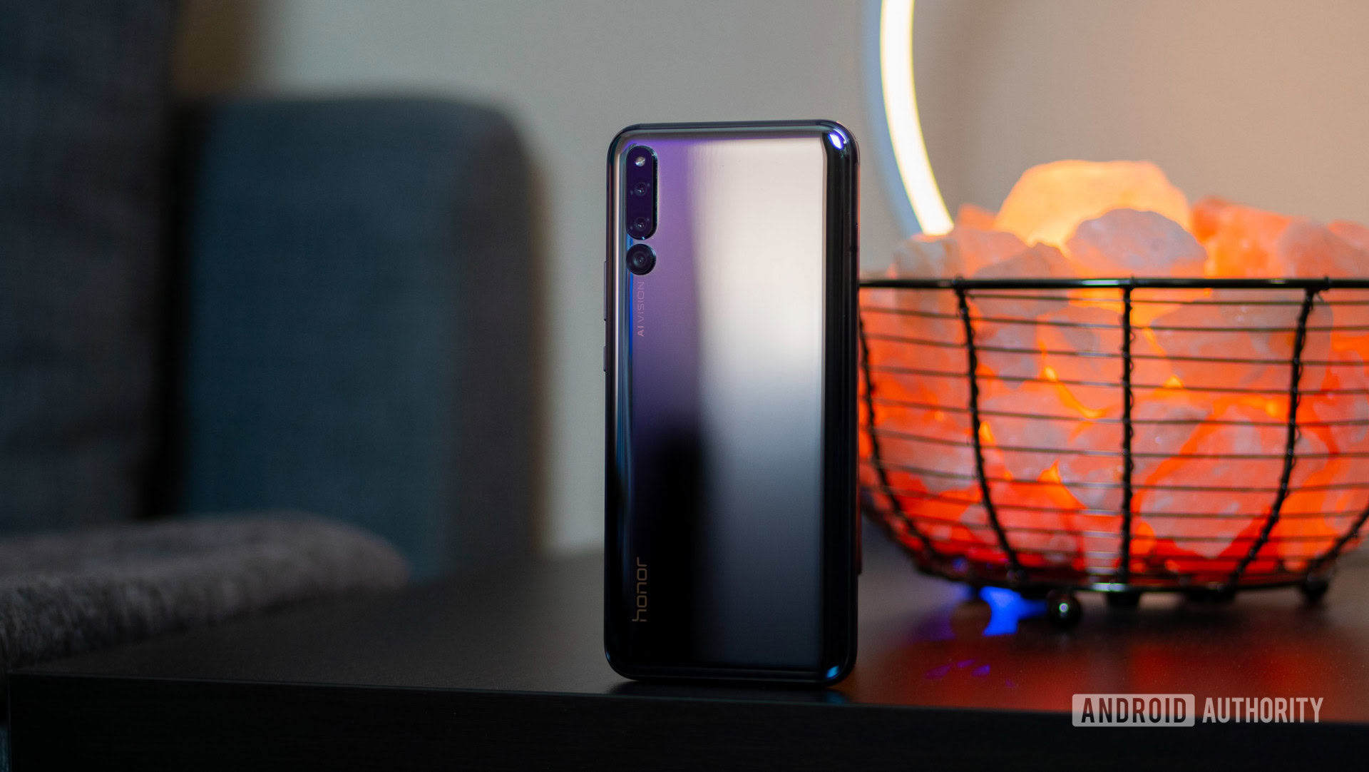 Official photos show Honor Magic 2's slide-out camera, colorful back