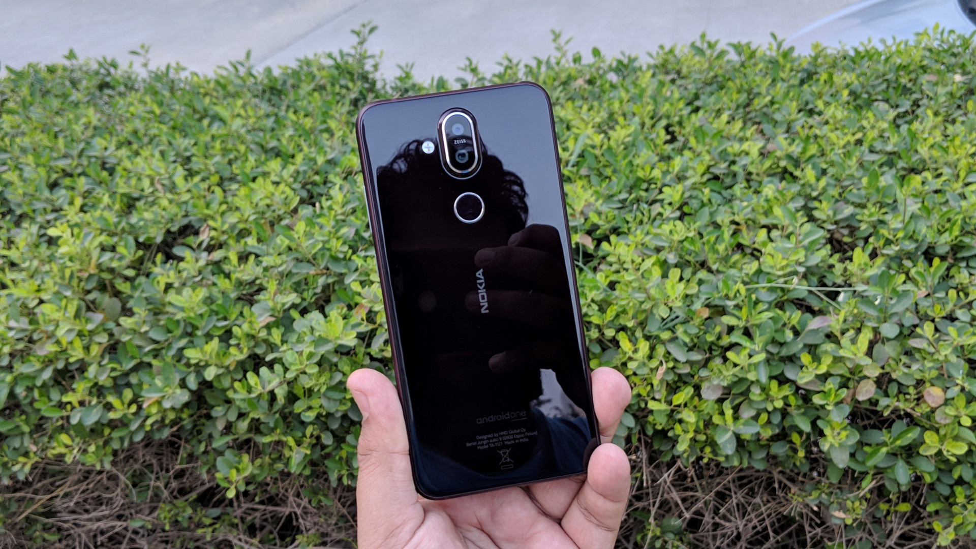 The back of the Nokia 8.1.
