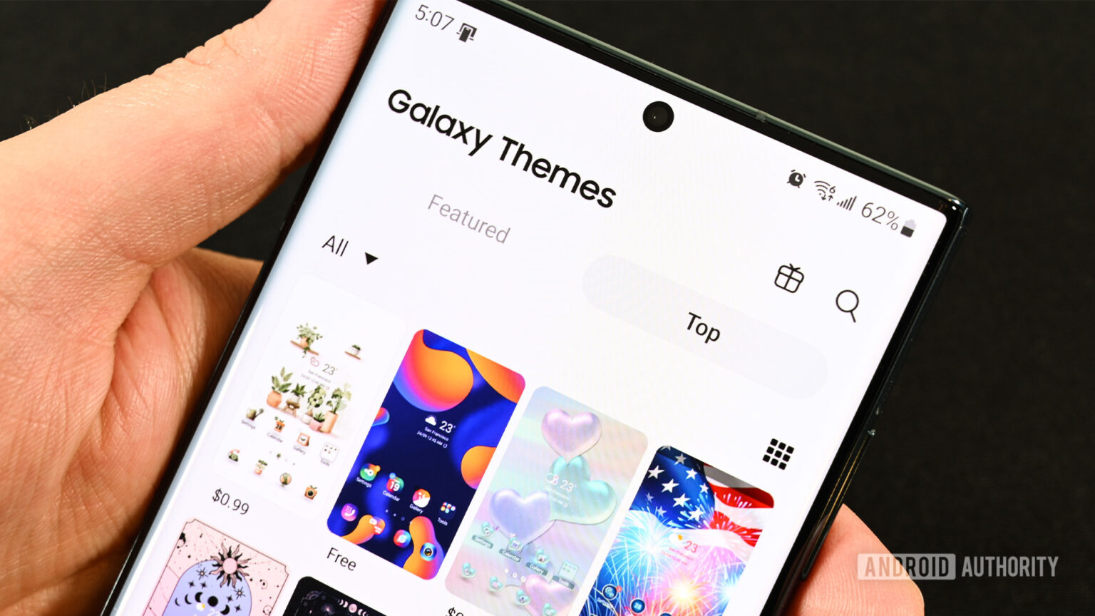 Samsung Galaxy Theme Store What it is and how to use it