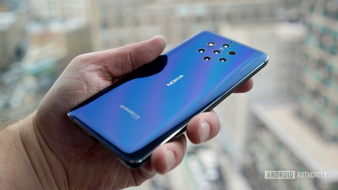 Nokia 9 held in hand