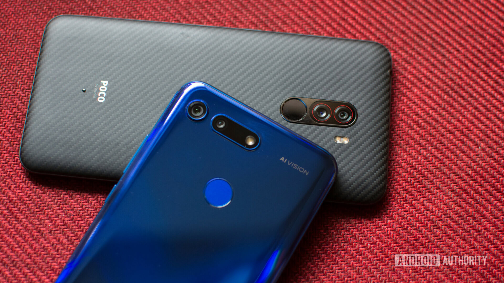 HONOR View 20 vs POCOphone F1 Camera