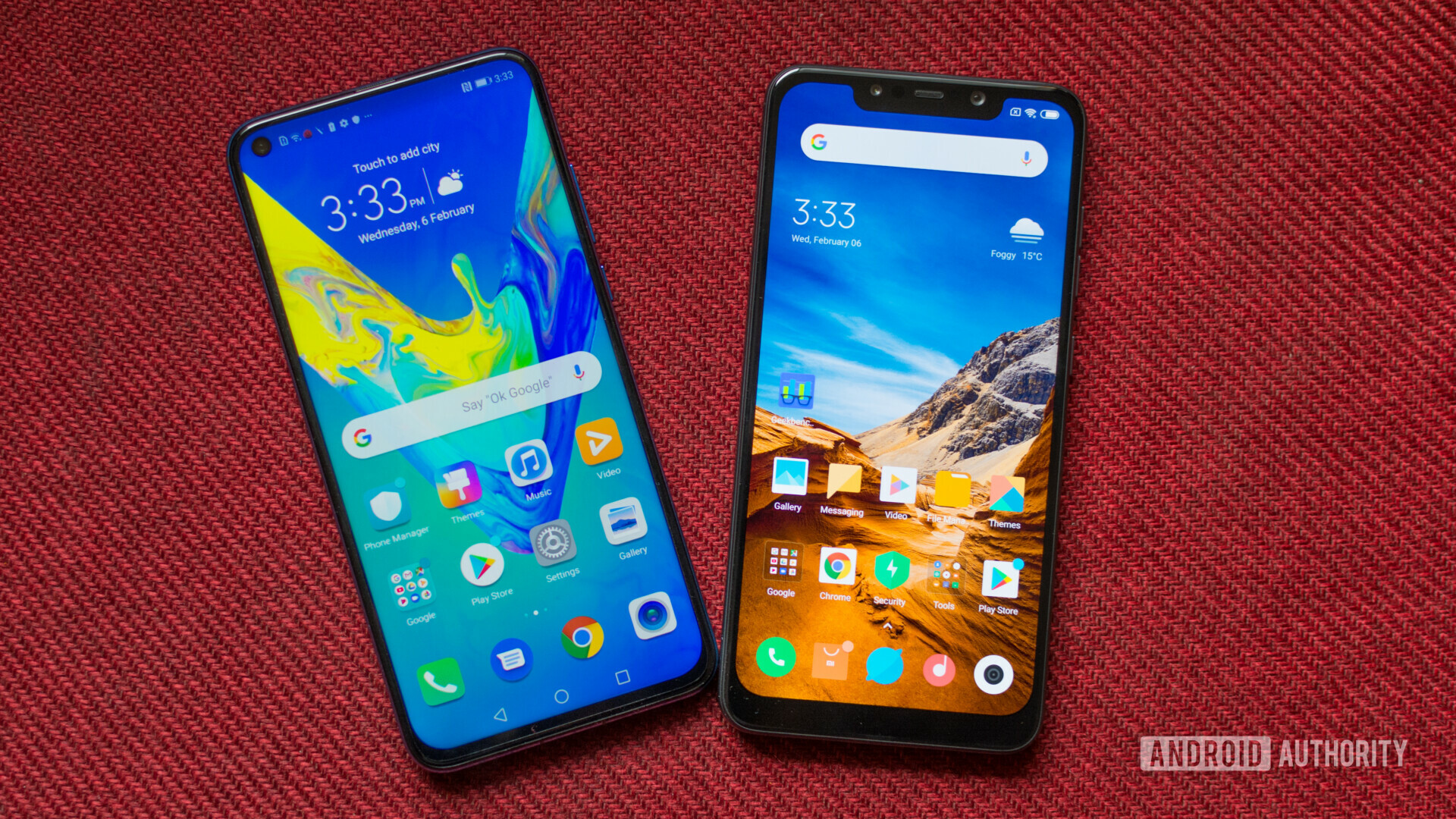 HONOR View 20 vs POCOphone F1 Front