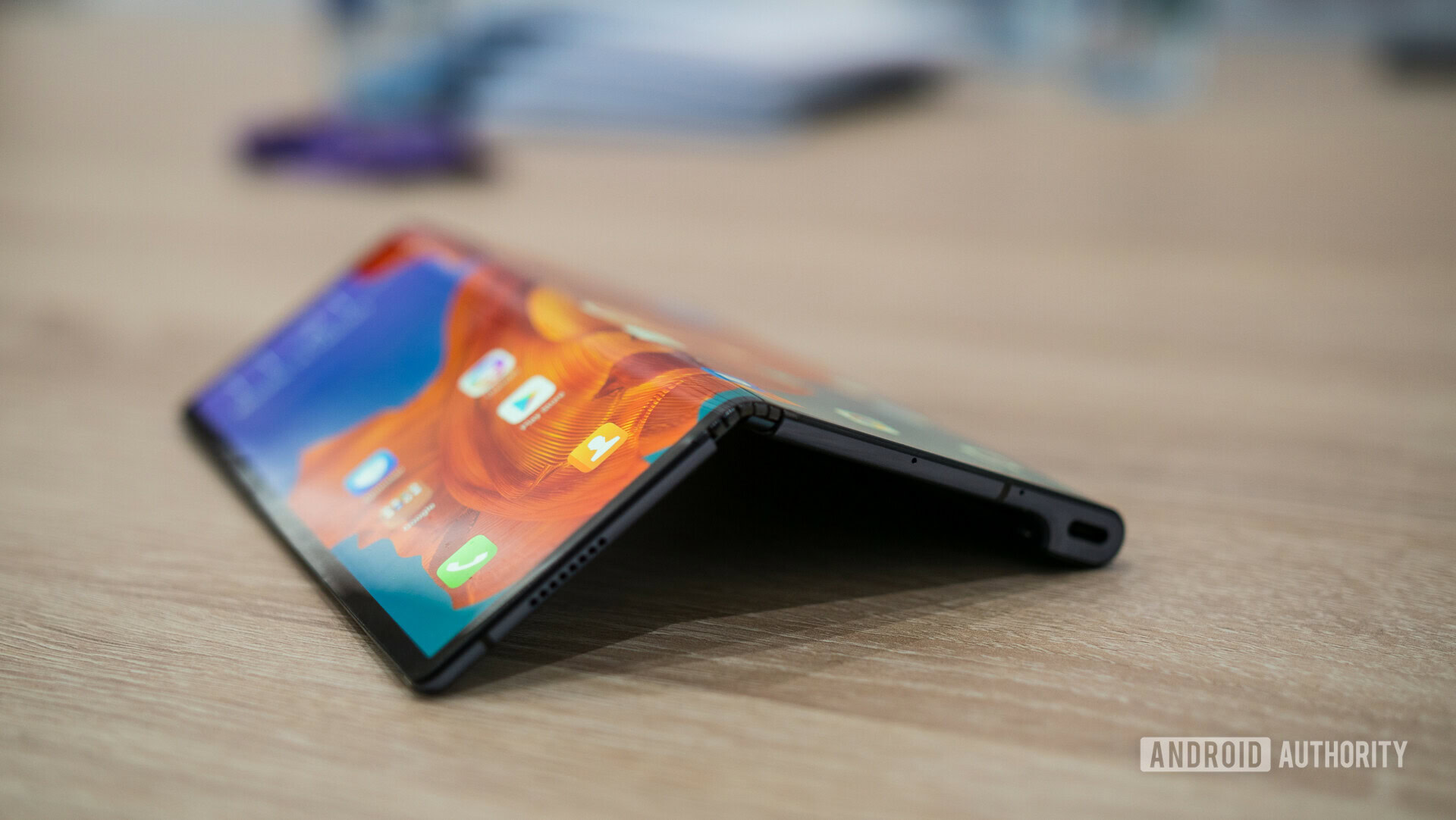 HUAWEI Mate X Foldable Phone Hands On partially folded