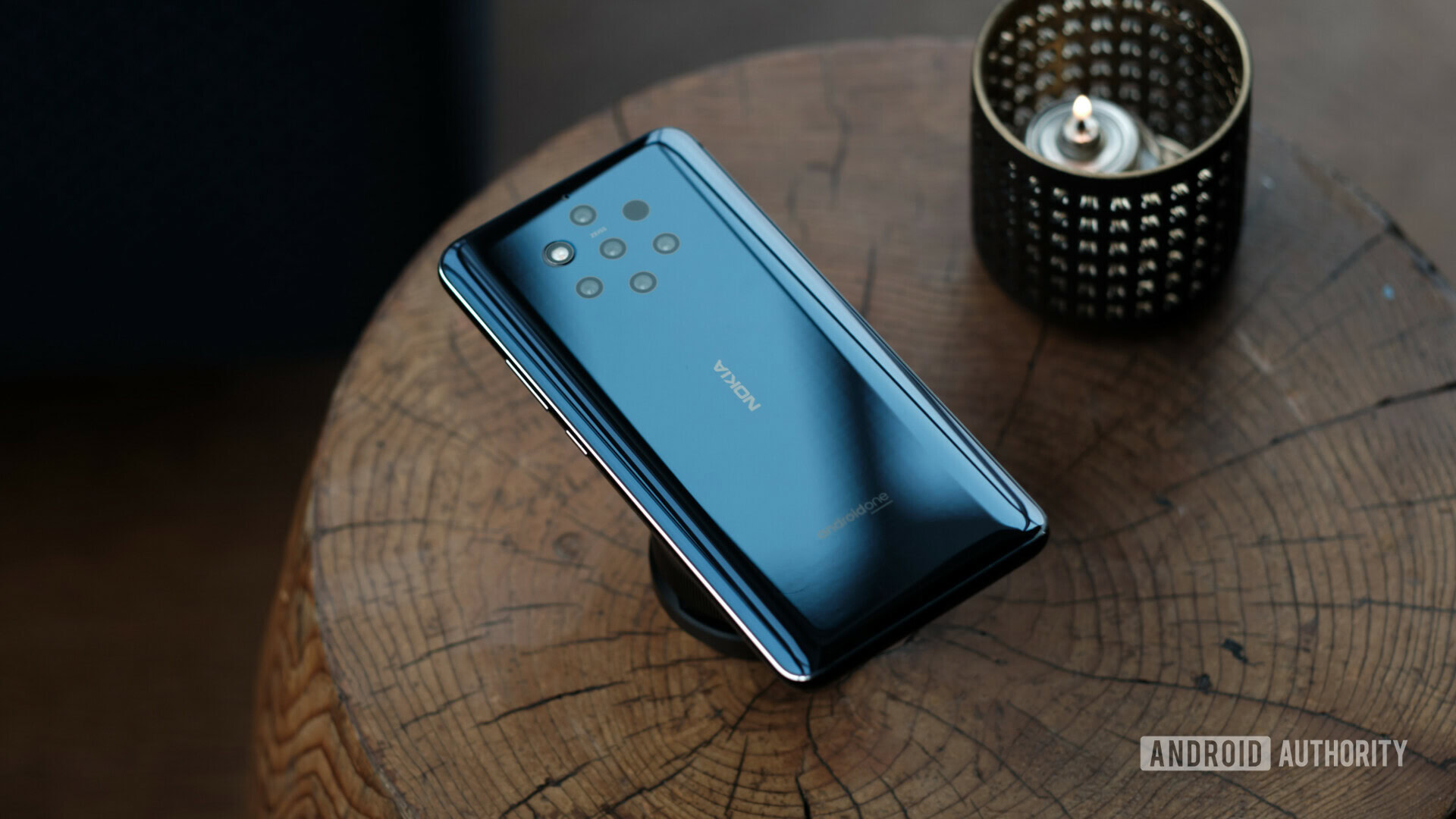 Nokia 9 five cameras