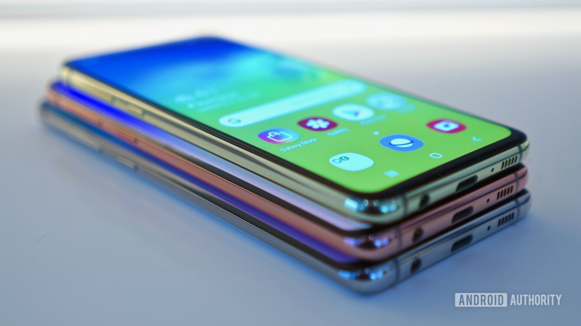 Samsung Galaxy S10e hands on