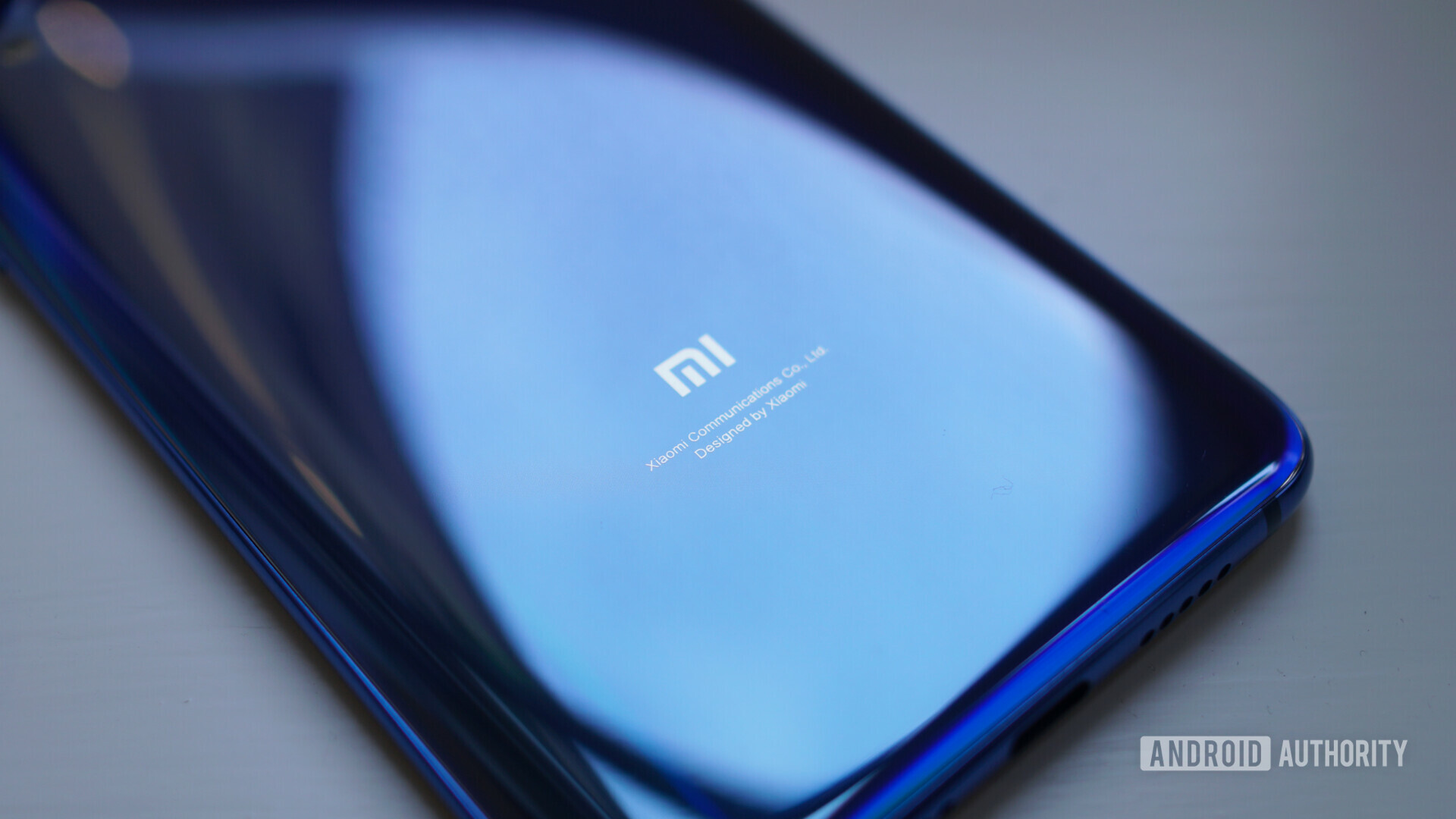 The Xiaomi Mi 9 pales in comparison to the 5G model in terms of charging.