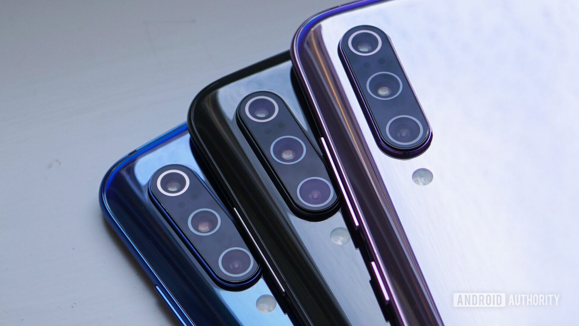 Xiaomi Mi 9 - 3 camera khủng 48 MP, chip Snapdragon 855