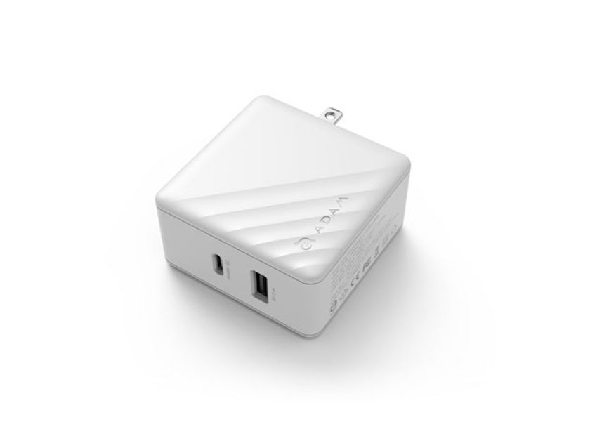 Omnia P5 Wall Charger