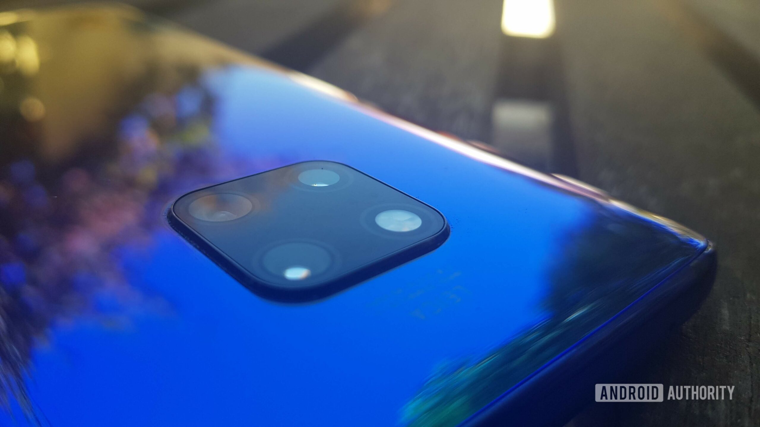 The back of the HUAWEI Mate 20 Pro, showing a camera bump.