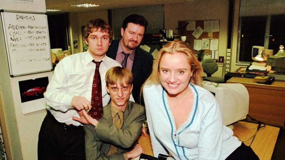 Photo of the cast of the hulu show &quot;The Office (U.K.)&quot;