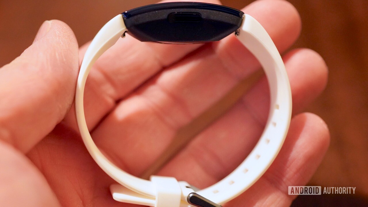 Sideview of the Fitbit Inspire showing its thickness
