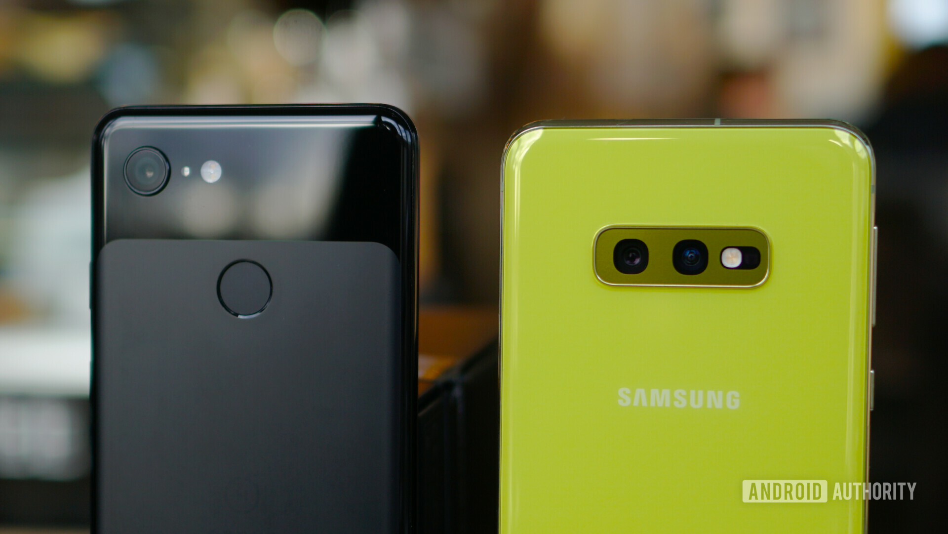Samsung Galaxy S10e vs Google Pixel 3 camera detail angle