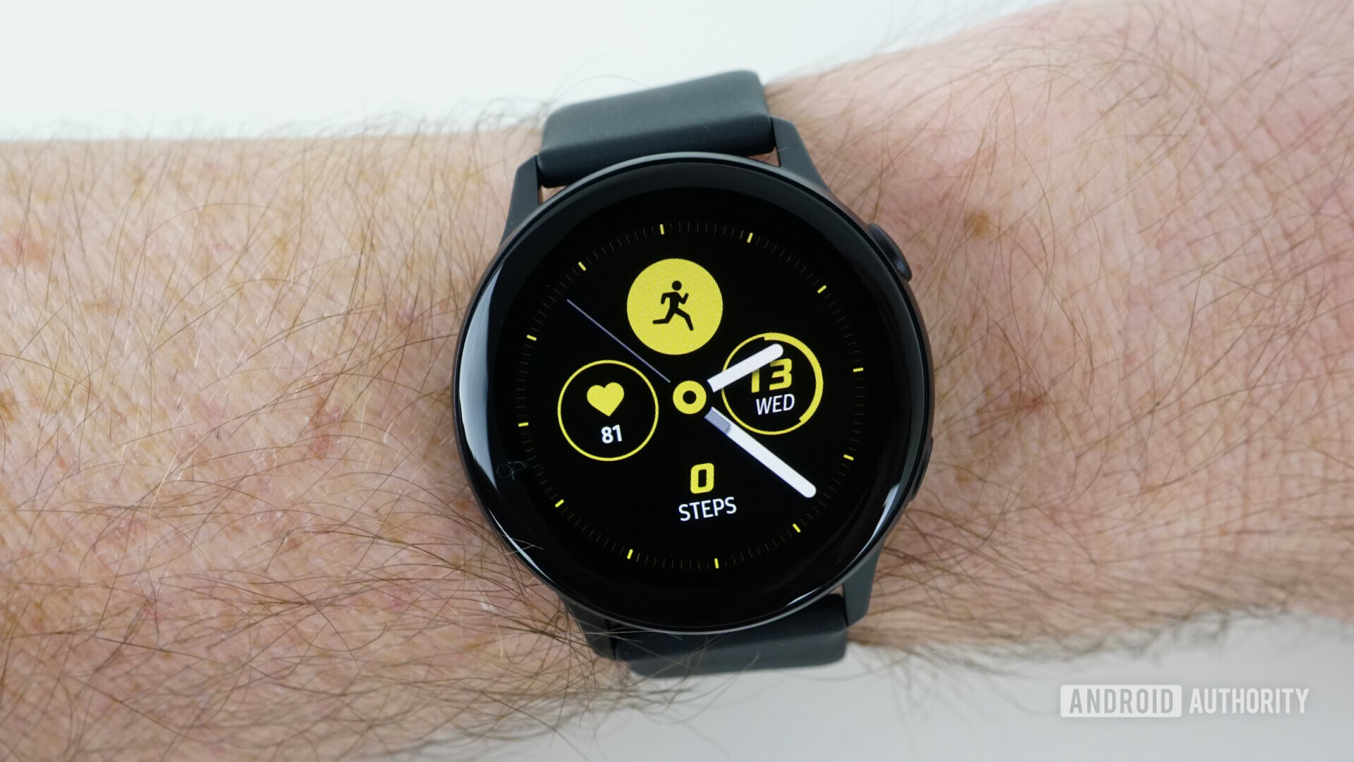 Samsung Galaxy Watch Active default watch face