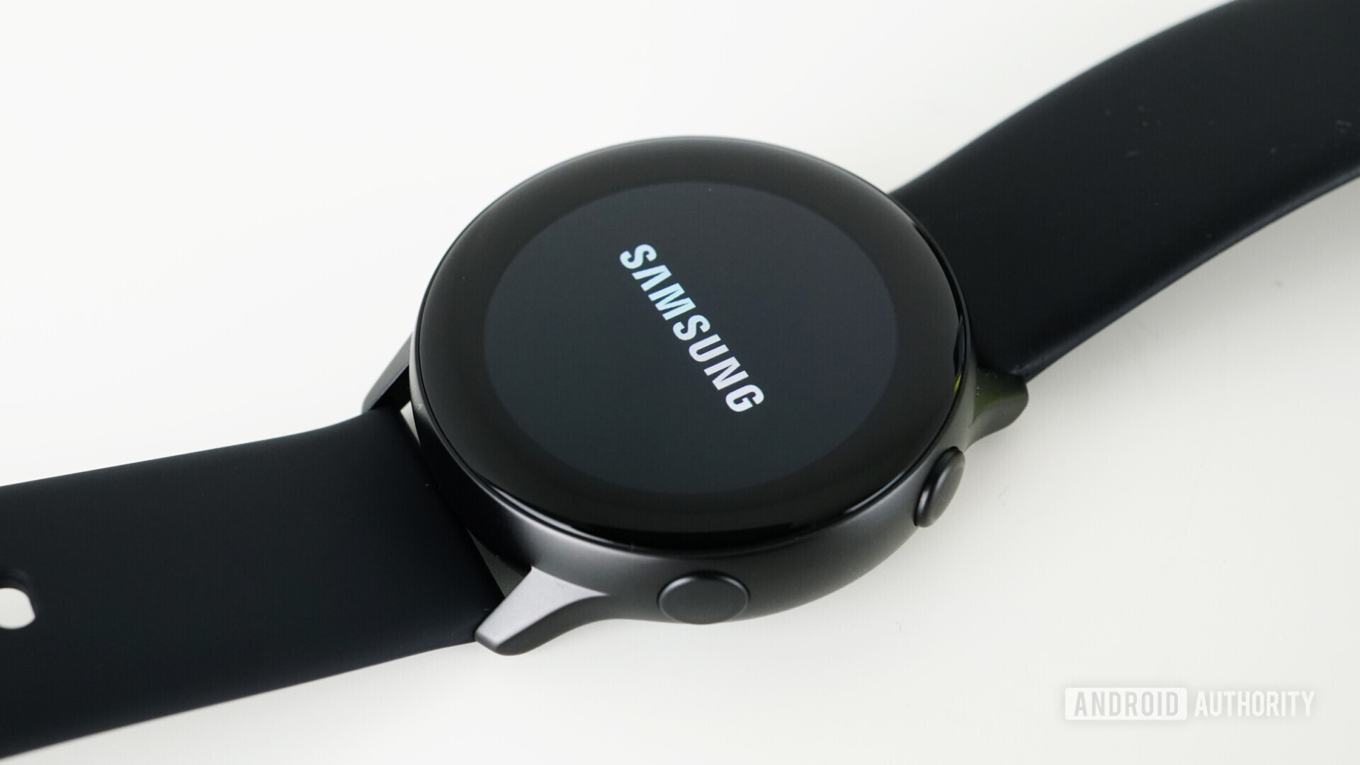 Samsung Galaxy Watch Active logo screen