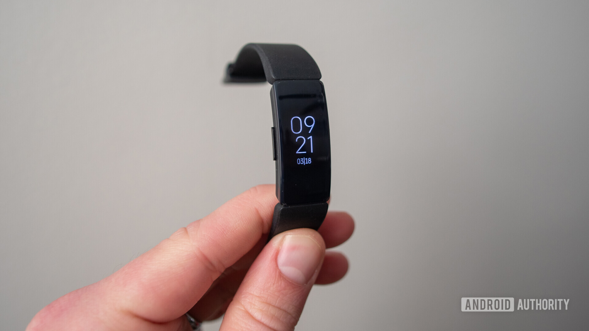 Fitbit Inspire HR review: Is it worth buying? - Android Authority