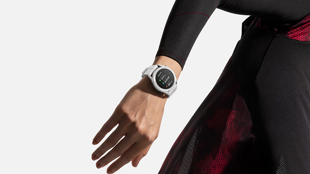 huawei watch gt smartwatch elegant on wrist