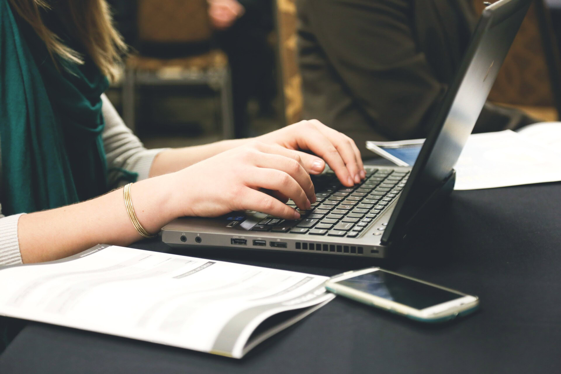 woman-typing-writing-coding-laptop