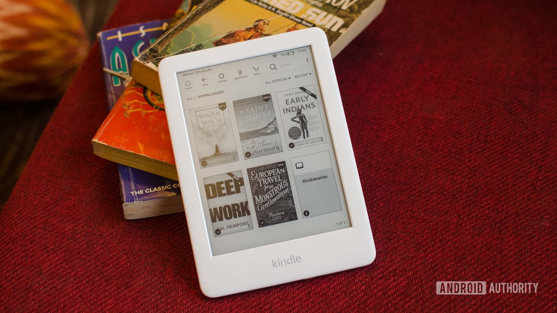 Amazon Kindle 2019 front of eink display with books