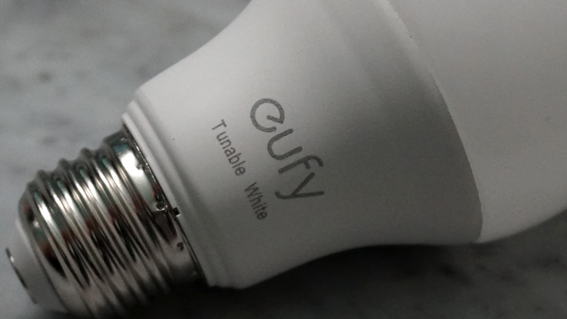 Anker Eufy Lumos Smart Bulbs review